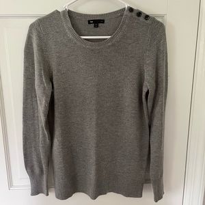Women’s Gap crew new sweater. Size Small.